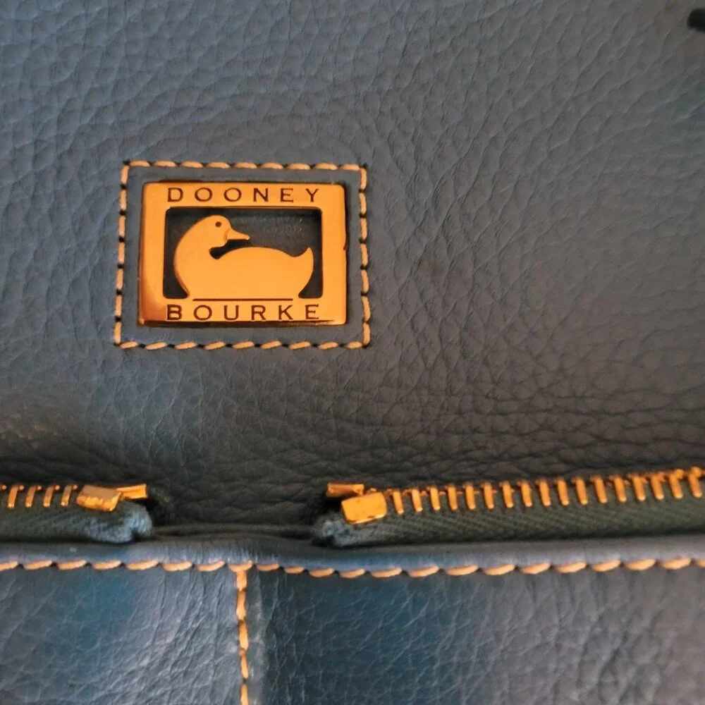 Blue Dooney & Bourke medium zipper pocket sac - Picture 4 of 8